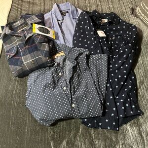 5 shirts/ Banana Republic / Jacks and more Men's Casual Shirts.